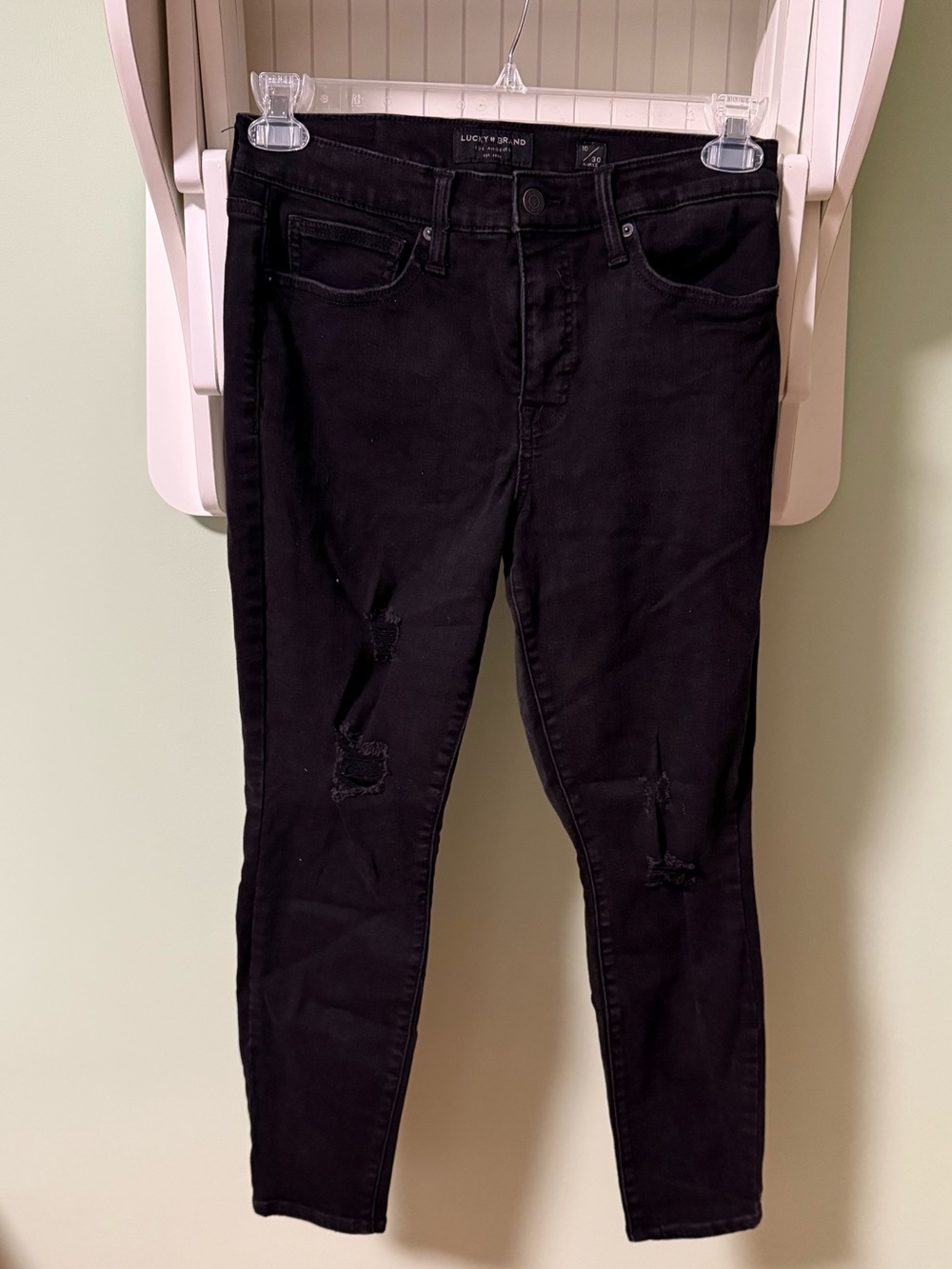 Lucky Brand Black Skinny Distressed Jeans